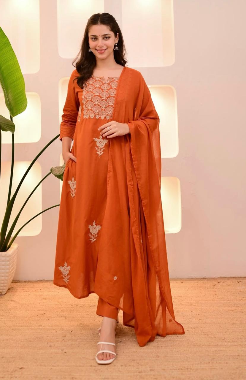 Maverick Fusion Embroidery Kurti Set