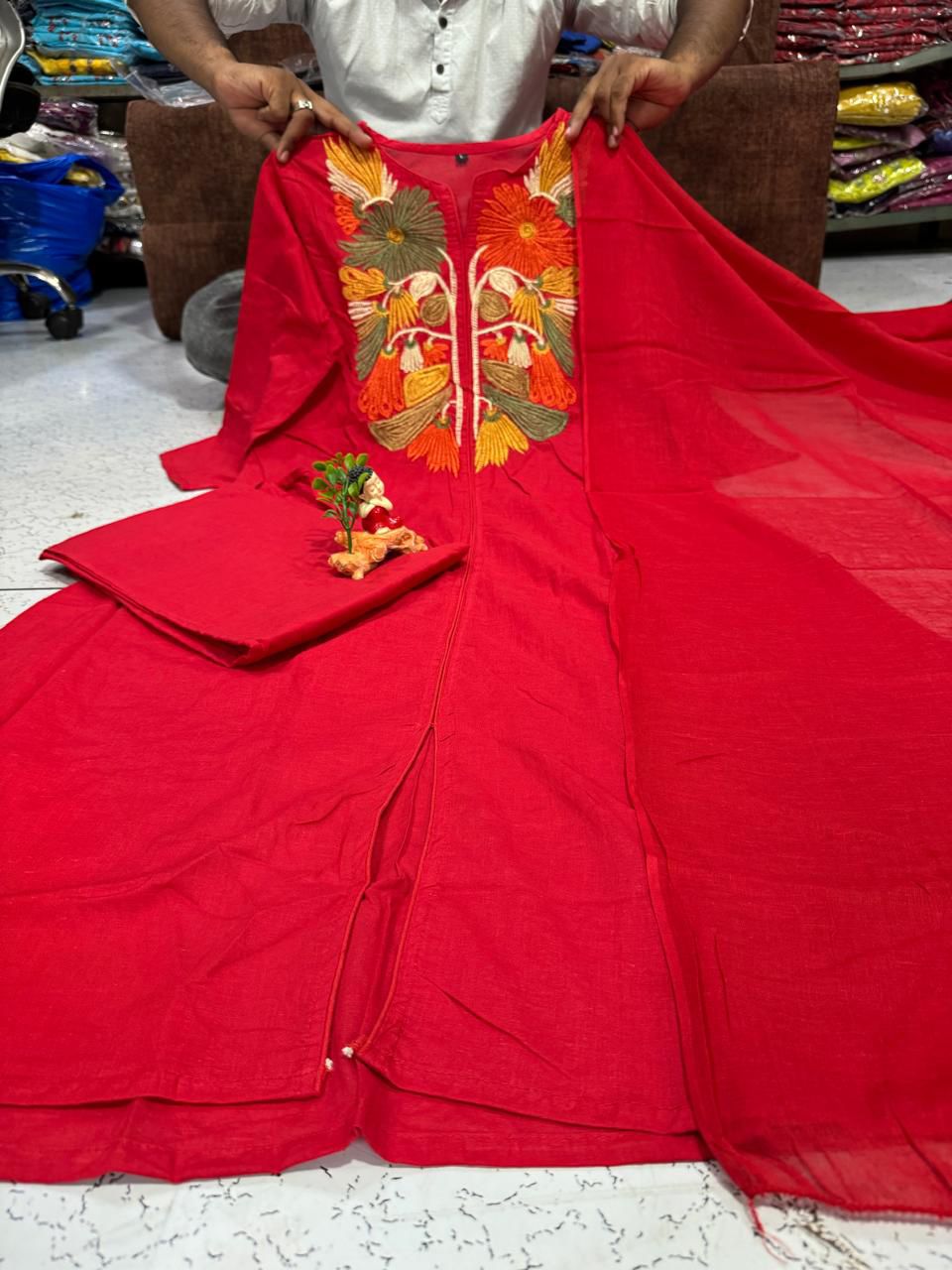 Maverick Fusion Beautifully Designed Mal Cotton Suit