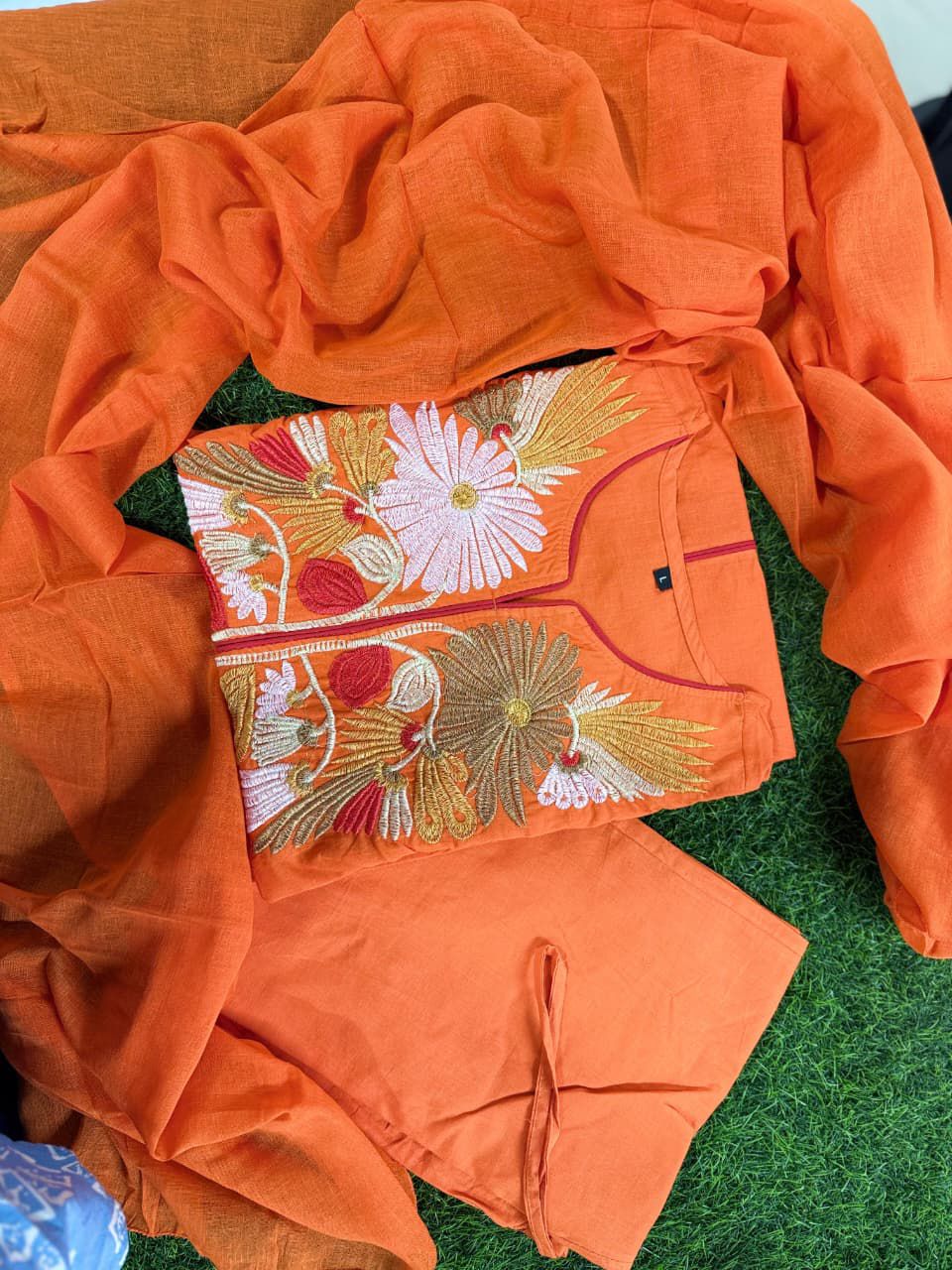 Maverick Fusion Beautifully Designed Mal Cotton Suit