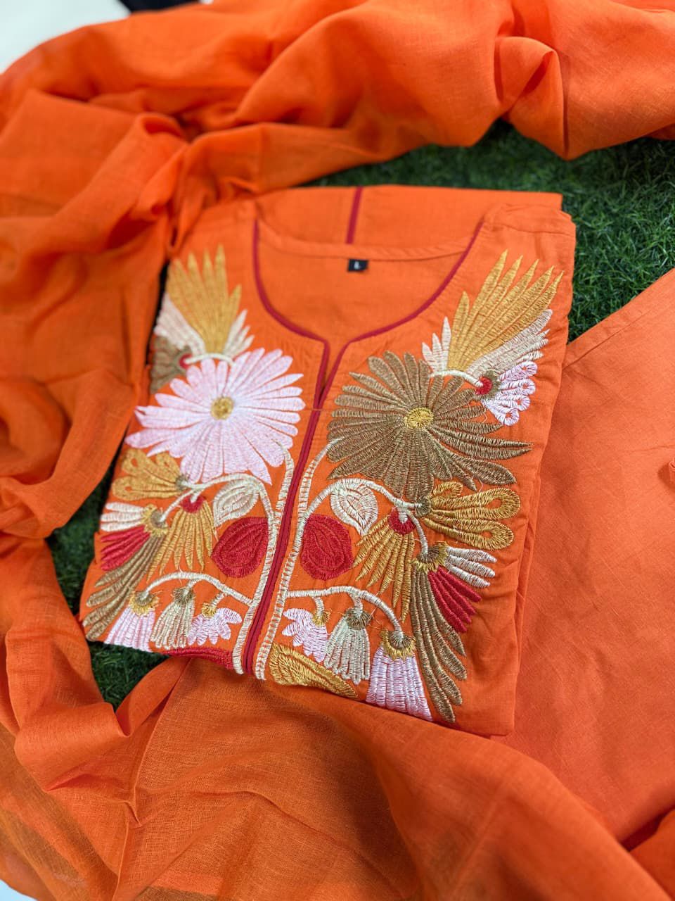 Maverick Fusion Beautifully Designed Mal Cotton Suit