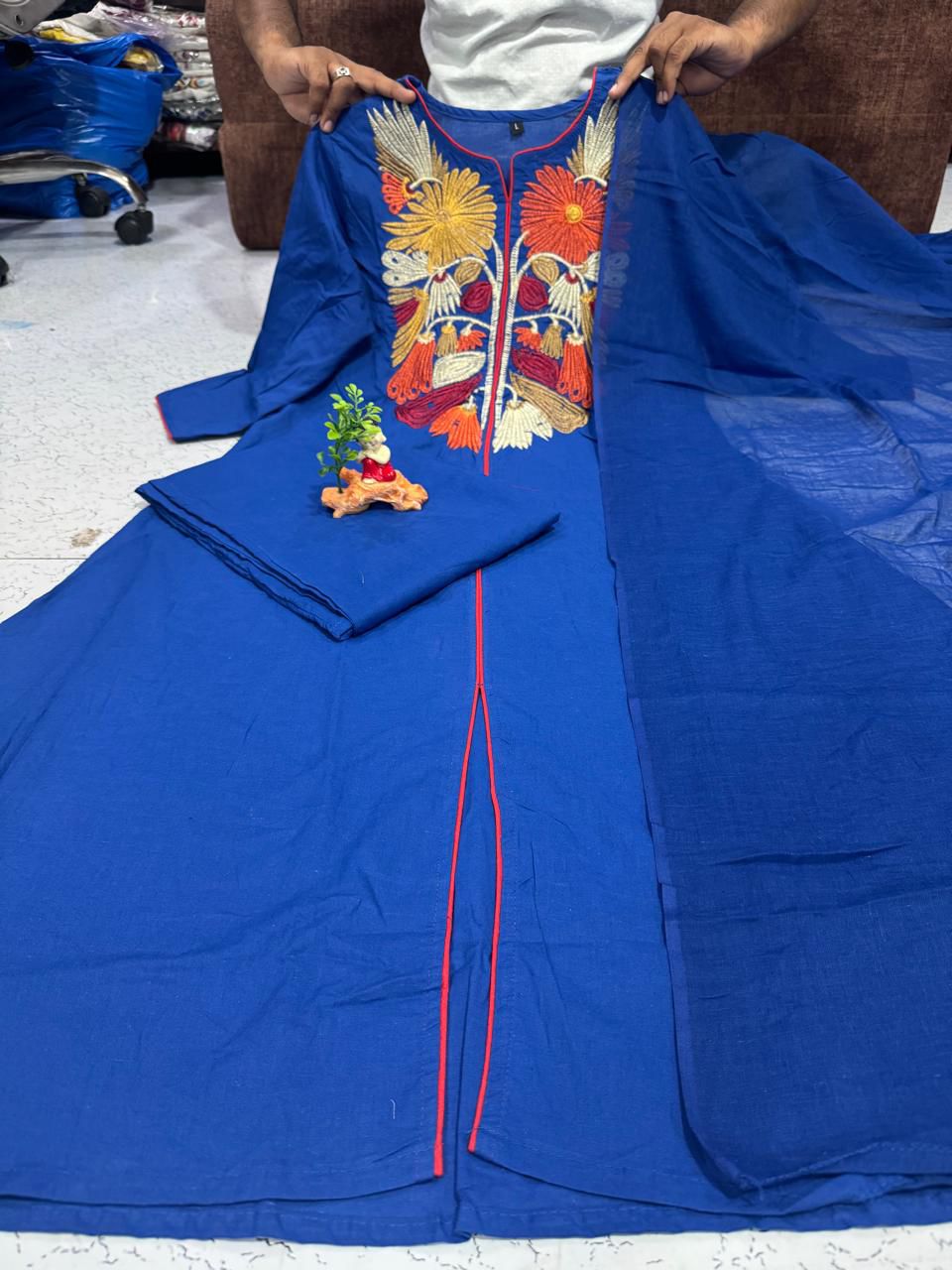 Maverick Fusion Beautifully Designed Mal Cotton Suit