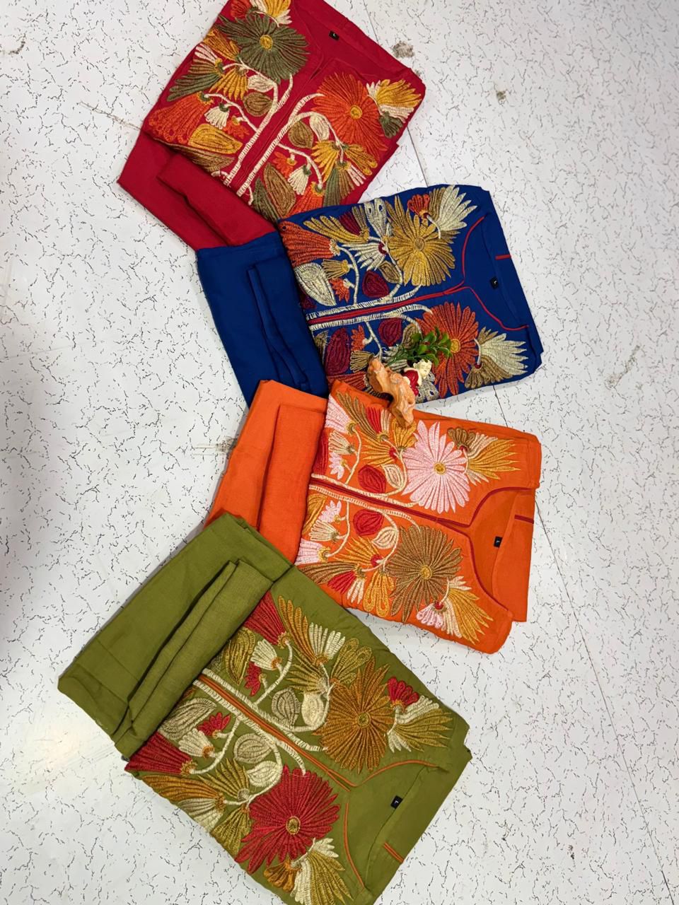 Maverick Fusion Beautifully Designed Mal Cotton Suit