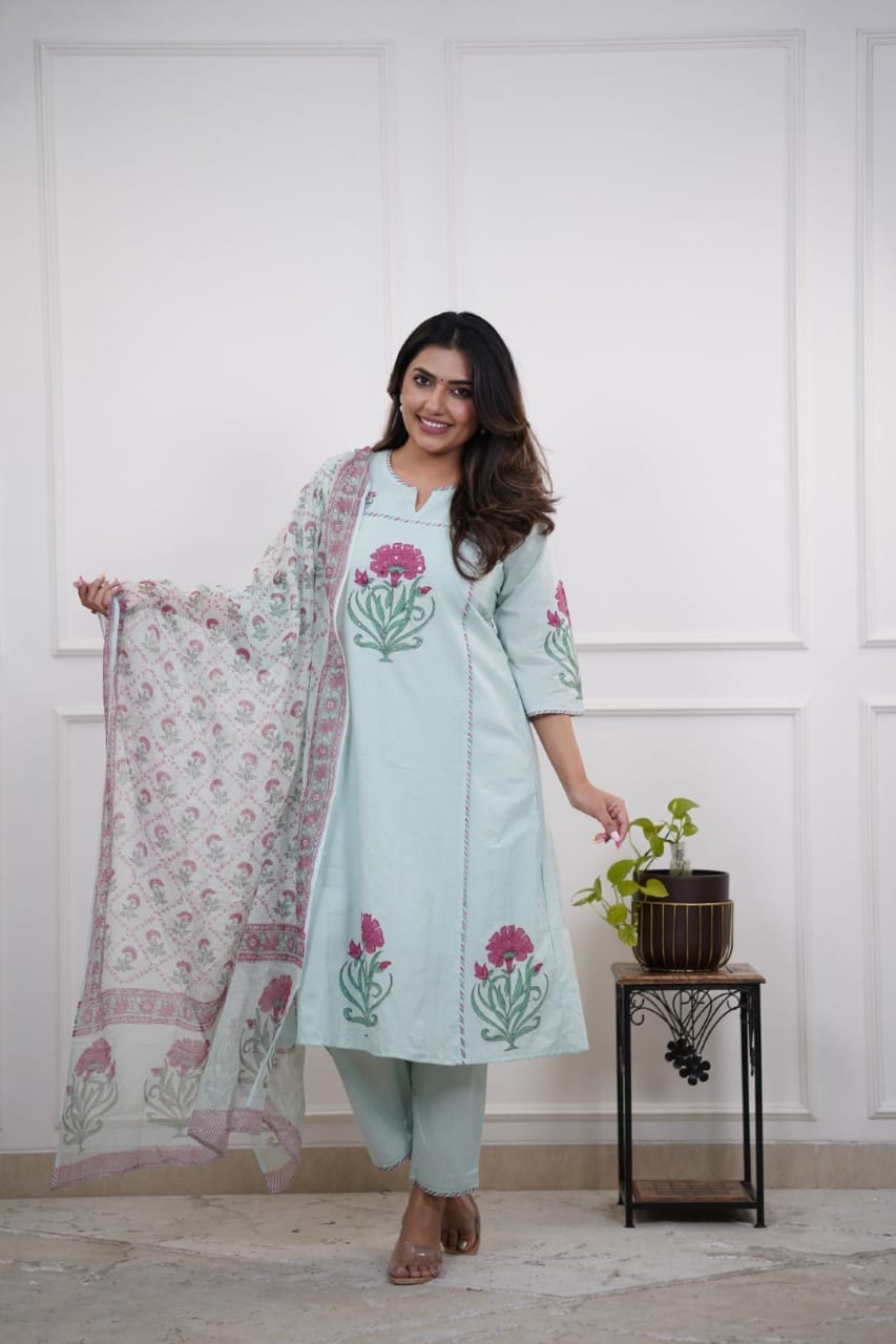 Maverick Fusion Kurti Pant Dupatta Set