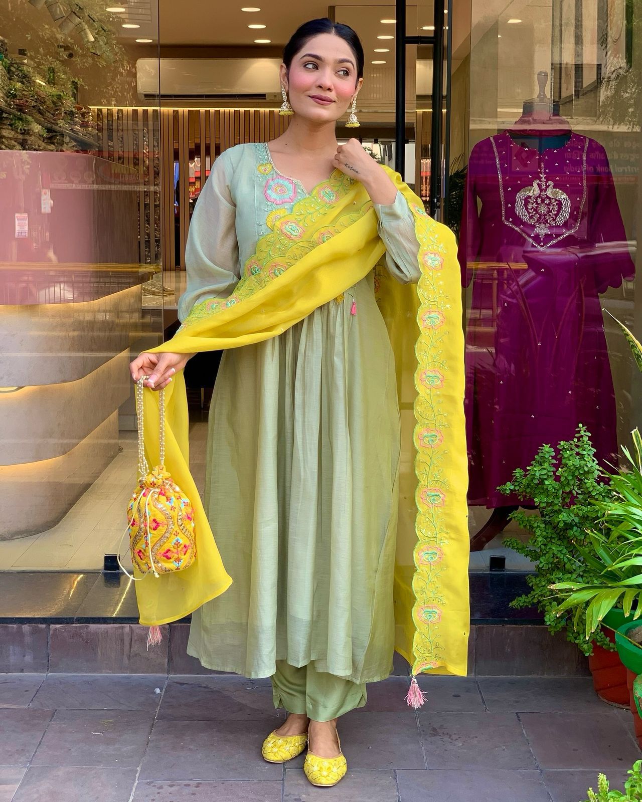 CHAITALI Parampara Silk Embroidered Party Wear 3-Piece Set