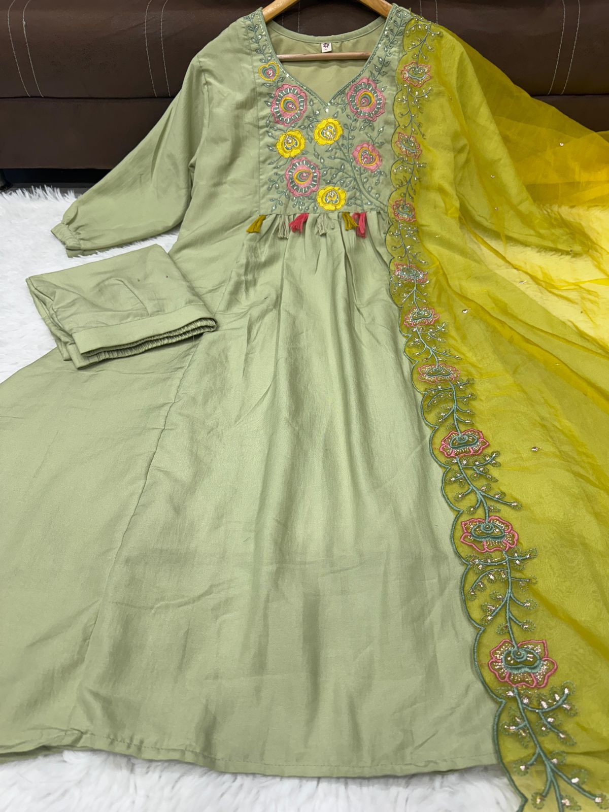 CHAITALI Parampara Silk Embroidered Party Wear 3-Piece Set