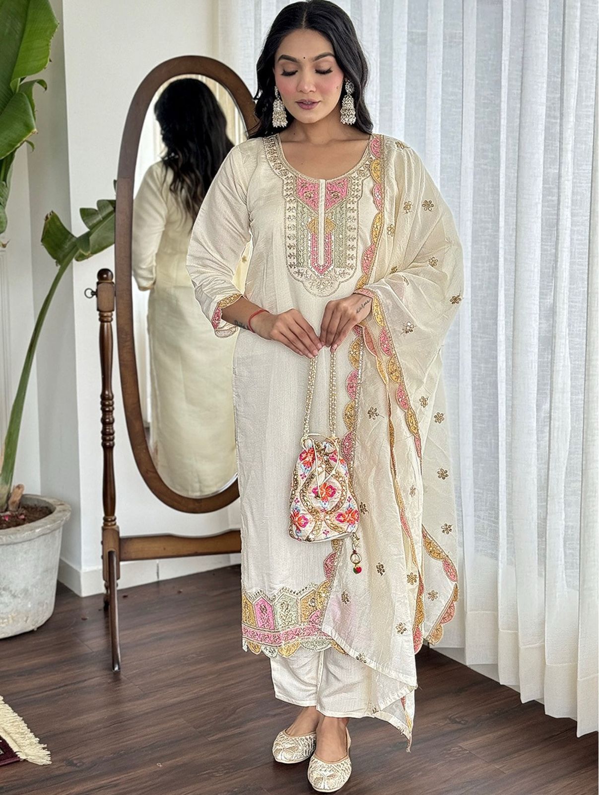 Embroidered Roman Silk Suit Set with Dupatta - Off White