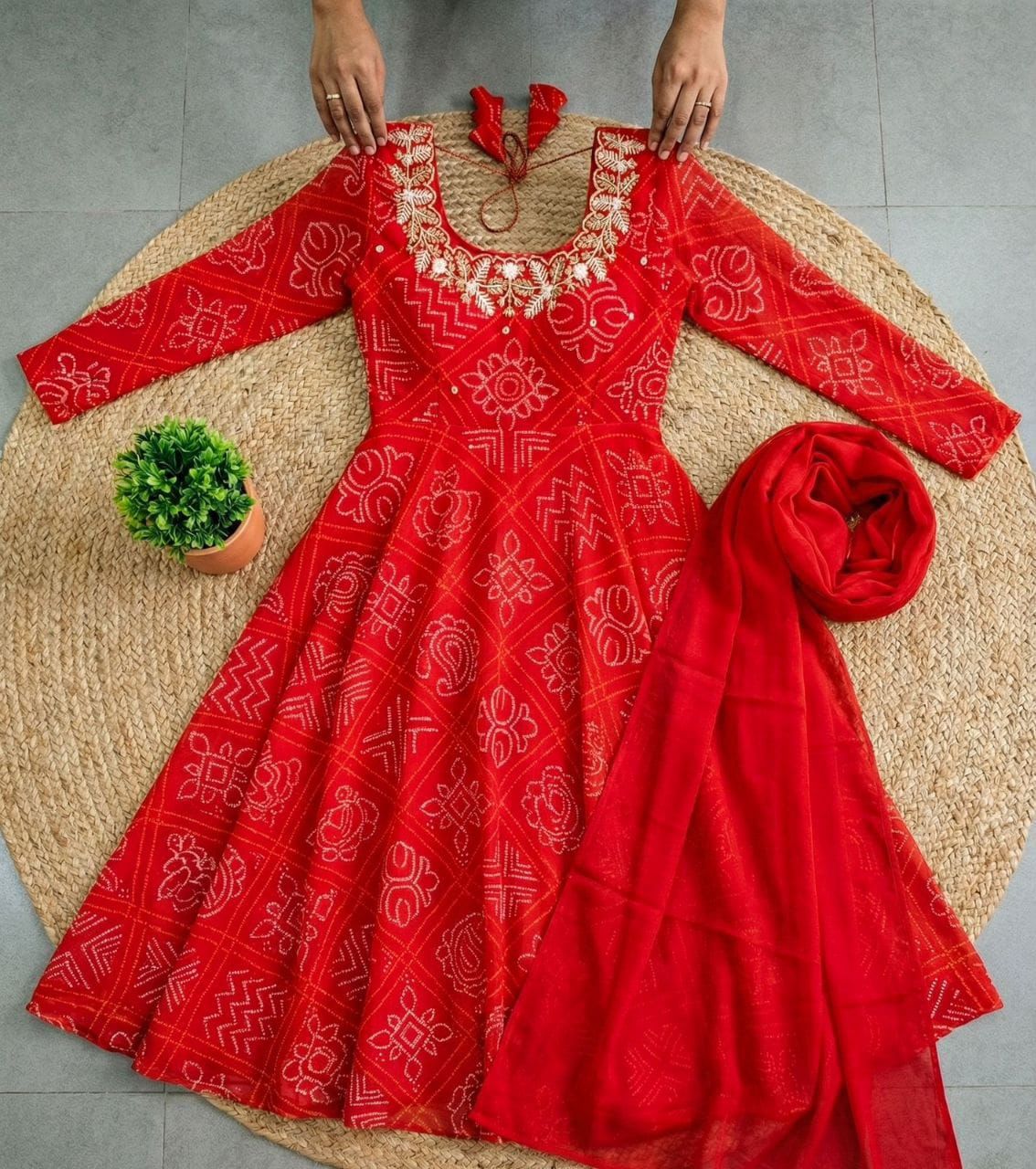 Salma Suit Set – Printed Fox Georgette Anarkali Gown with Dupatta