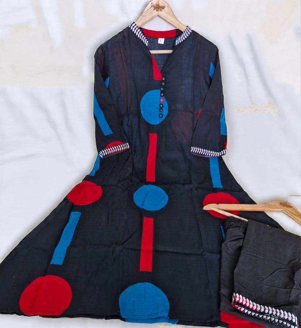 Threaded Elegance A-Line Kurta Pant Set – Geometric Print