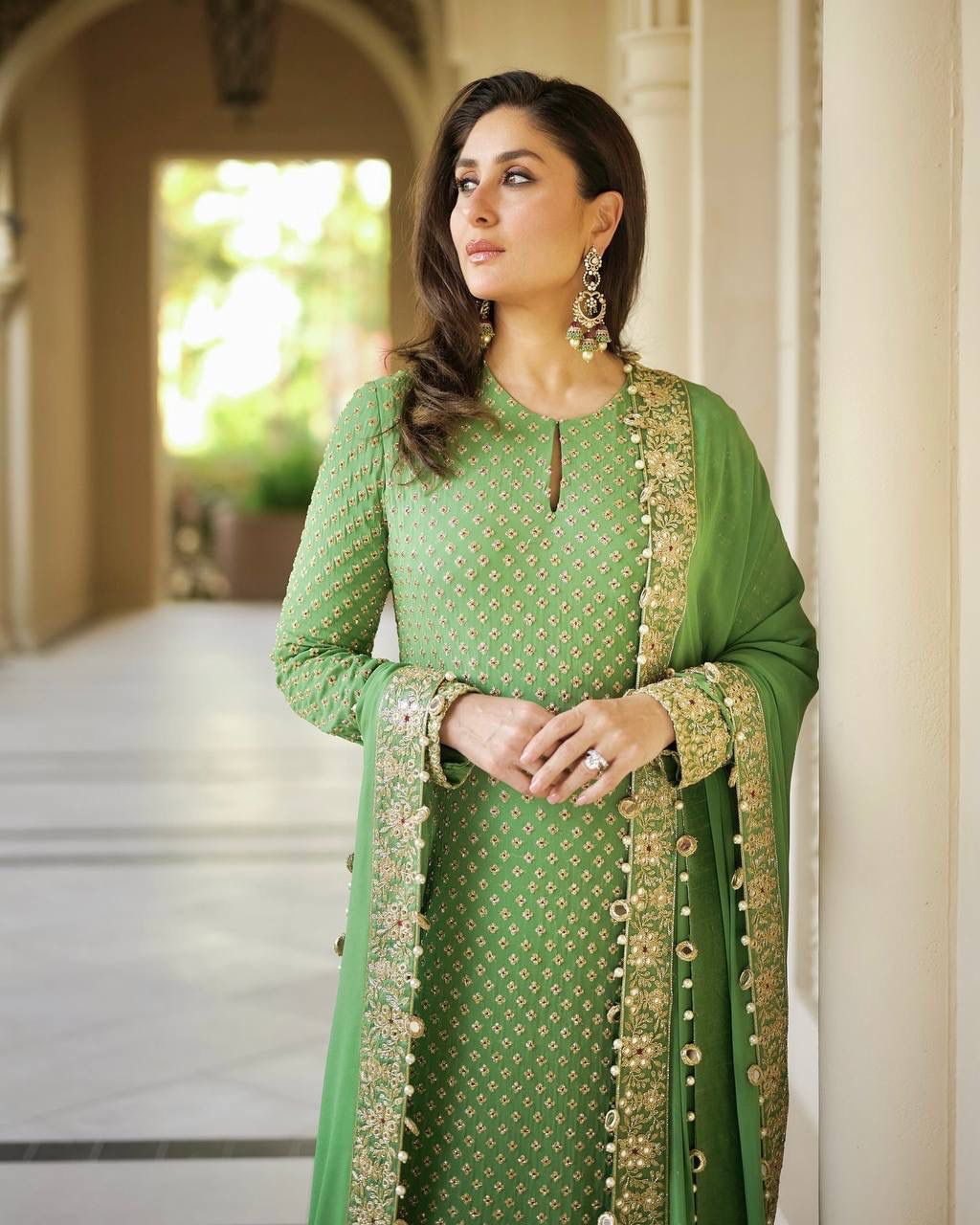 Mehndi Green Embroidered 3-Piece Kurti Set