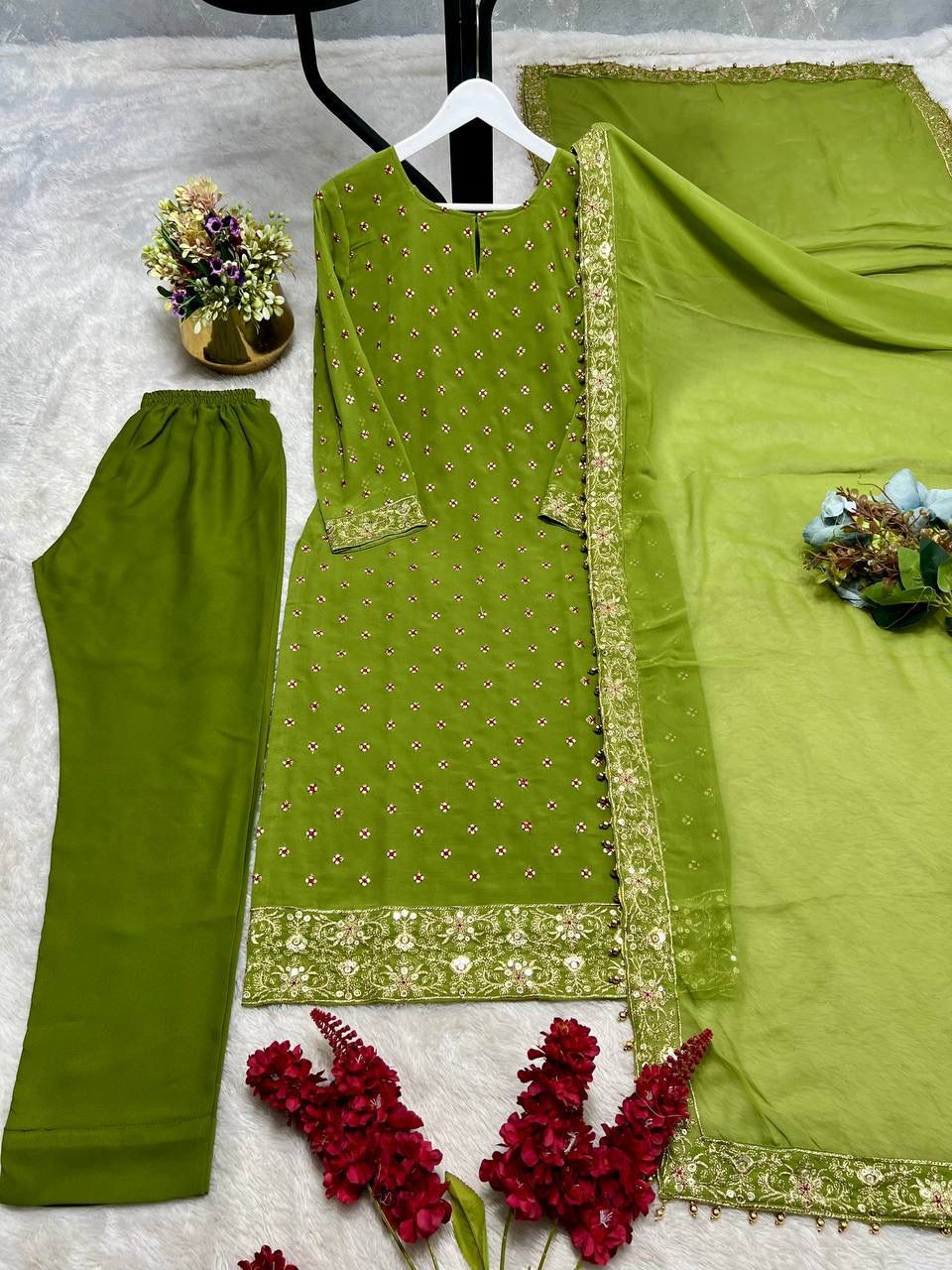 Mehndi Green Embroidered 3-Piece Kurti Set