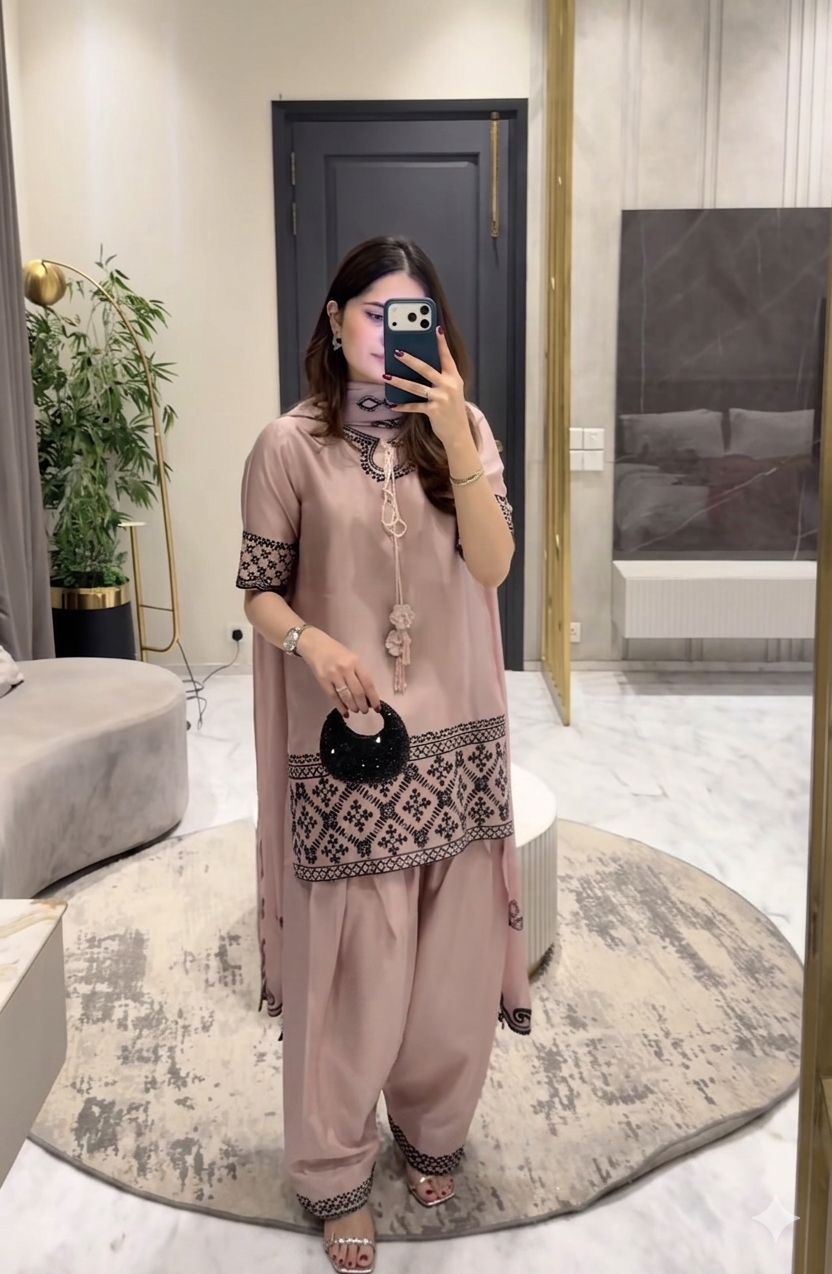 Dusty Pink Natural Crepe Silk Embroidered 3-Piece Farshi Salwar Suit