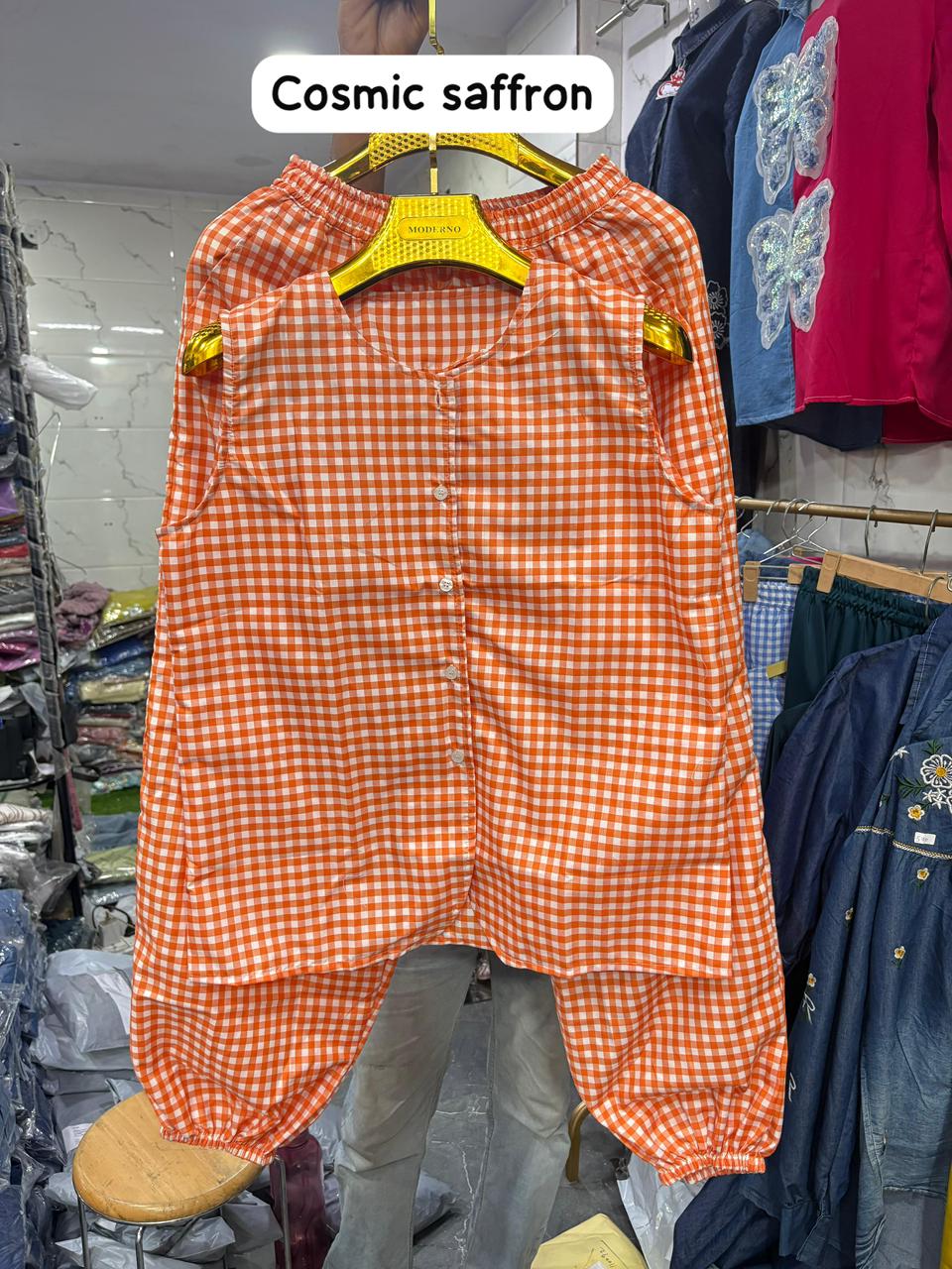 Viral Gingham Balloon Pants Co-ord Set
