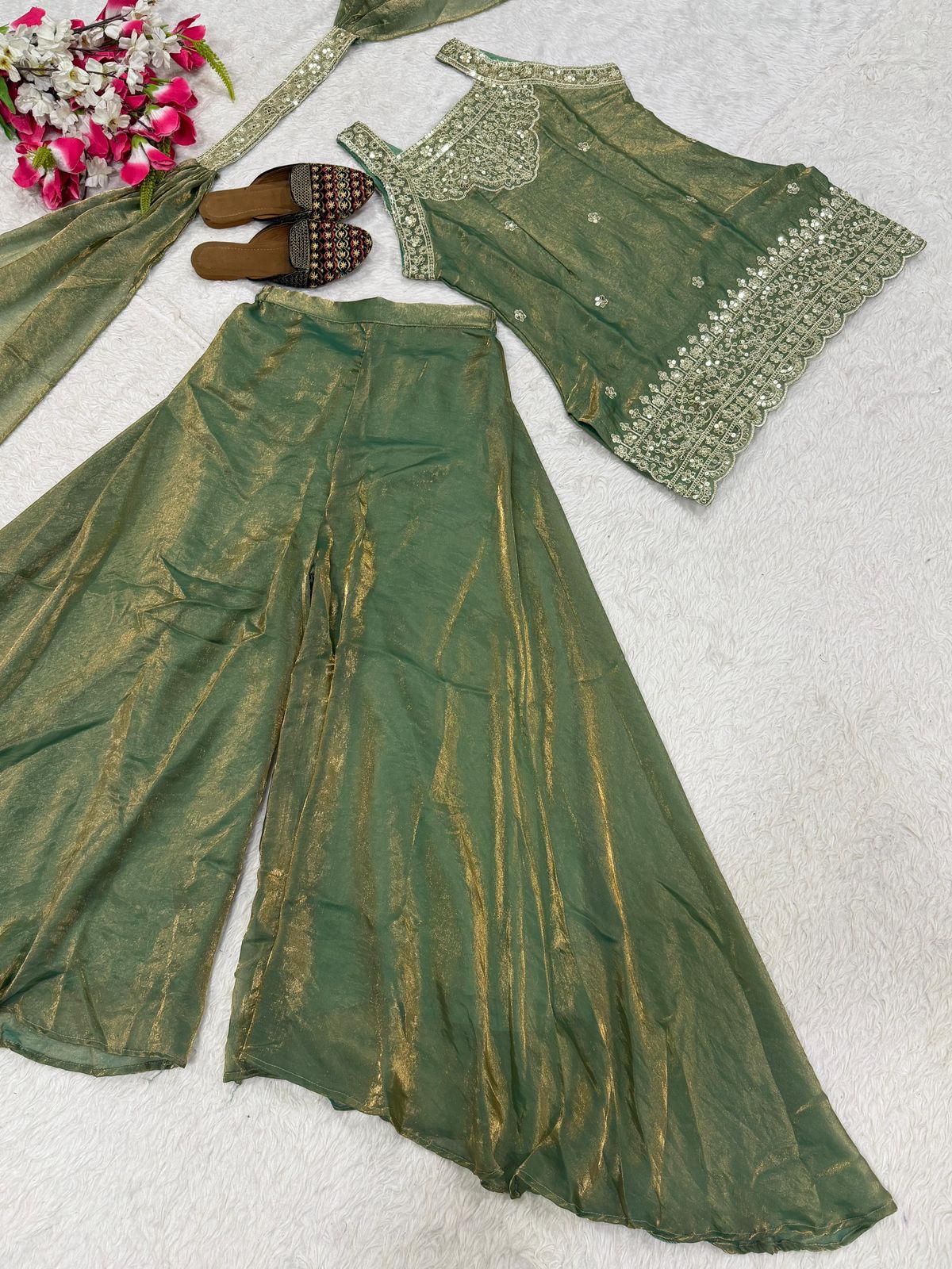 SW189 Heavy Fandy Silk Sharara Set - additional view 3