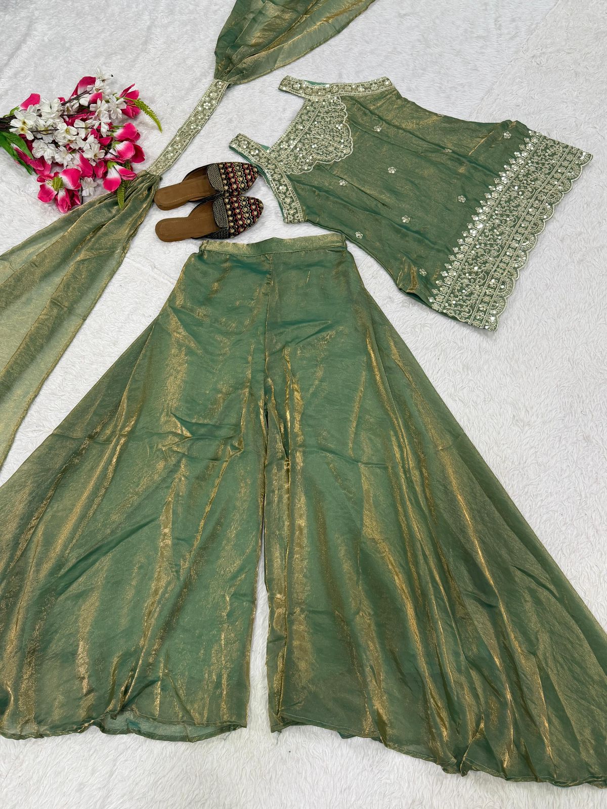 SW189 Heavy Fandy Silk Sharara Set - additional view 2