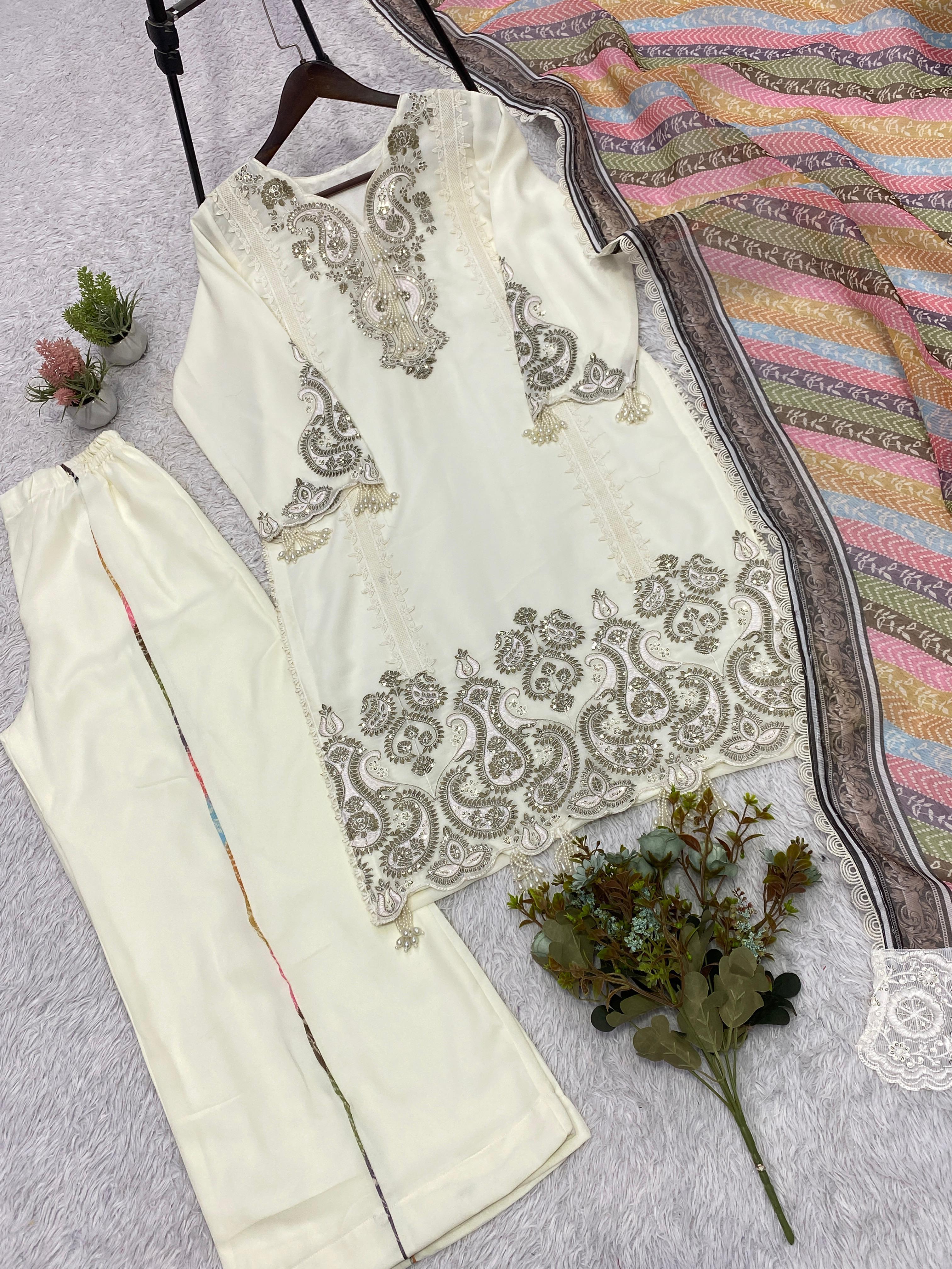 SW194 Off-white star georgette palazzo suit flat lay top sleeveless view