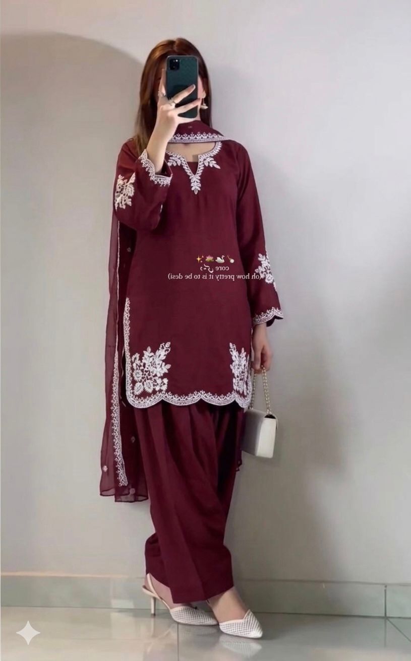 SW201 Maroon roman cotton embroidery top farshi salwar dupatta flat lay full set view 2