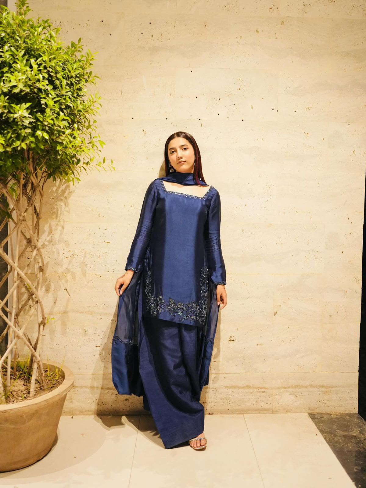 SW219 Navy Blue Crep Silk Set - Flat Lay