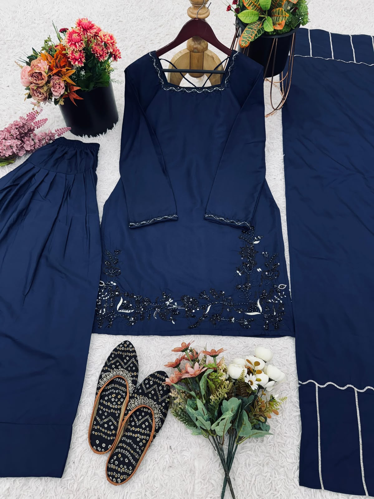 SW219 Navy Blue Crep Silk Set - Collage