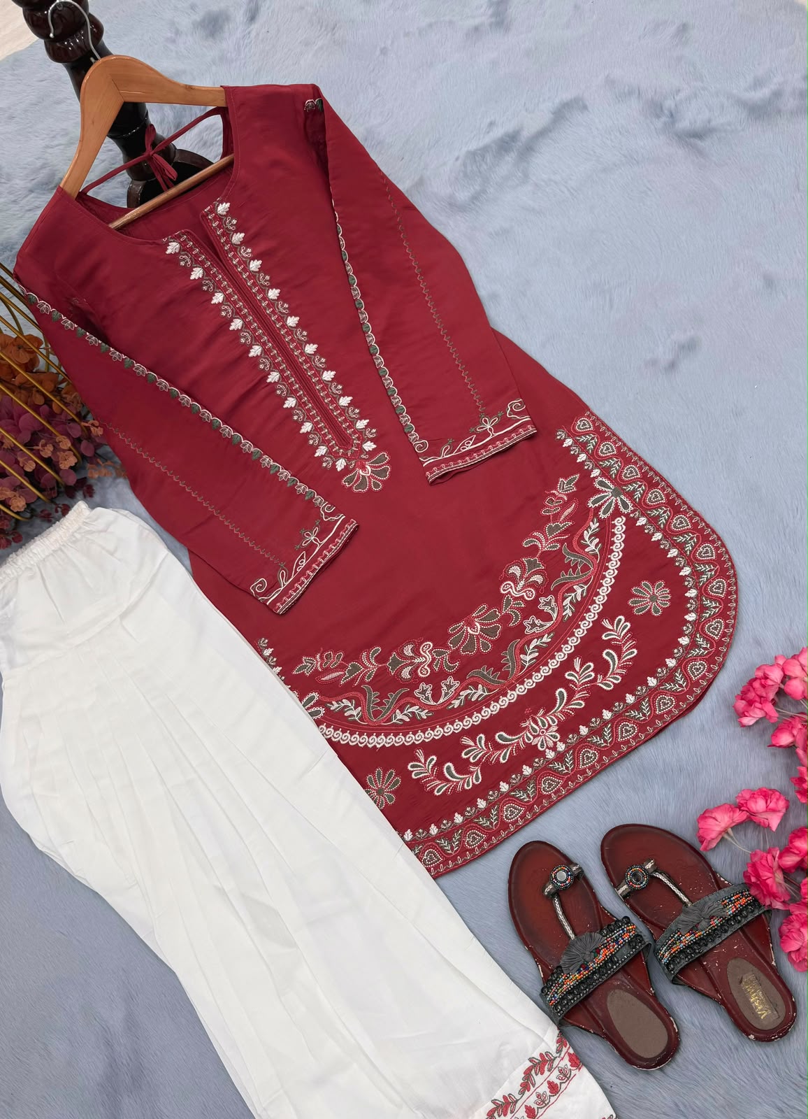 Roman Silk Farshi Palazzo Set - Neckline & Sleeve Detail
