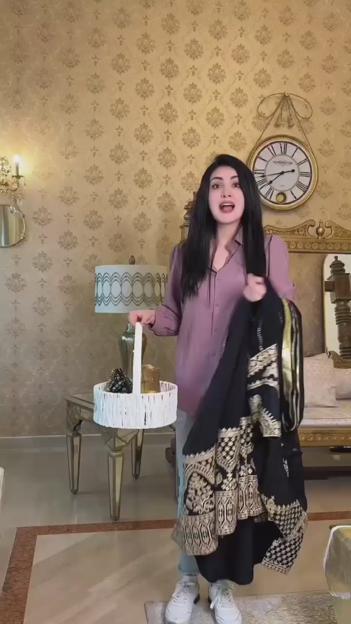 Maverick Fusion Pure Fox Georgette Gown Set