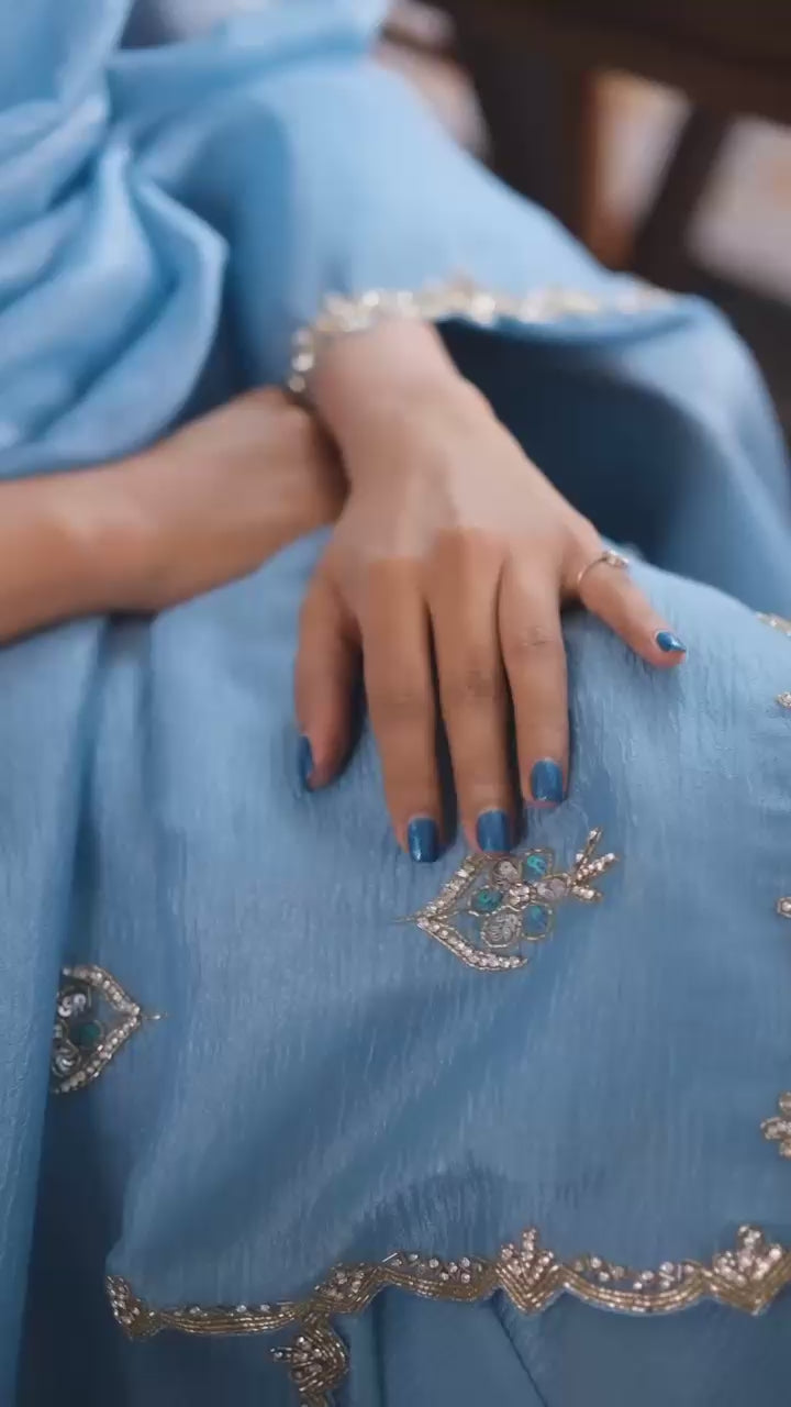 Exclusive Designer Pixel Crush Saree with Katdana & Diamond Handwork